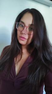 697734316: Chica busca chico en Sevilla