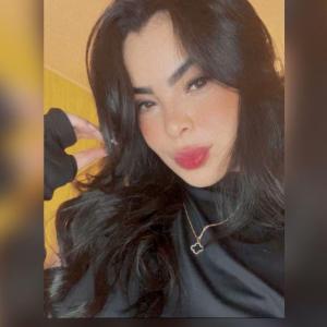 611312780: Chica busca chico en Barcelona