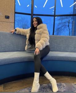 631401765: Chica busca chico en Lérida