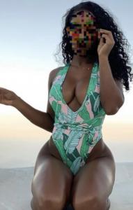 632870442: Chica busca chico en Barcelona