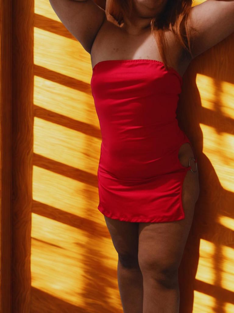 642153439: Chica busca chico en Barcelona