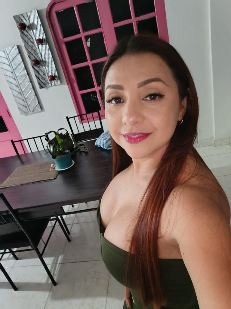 693299806: Chica busca chico en Badajoz
