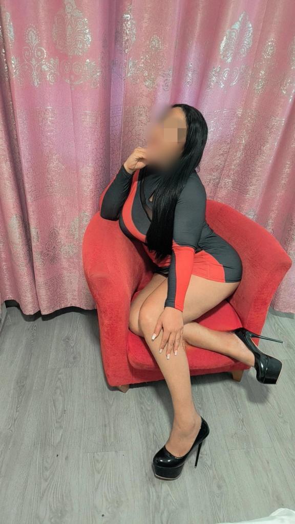 Chica busca chico en La Coruña: 