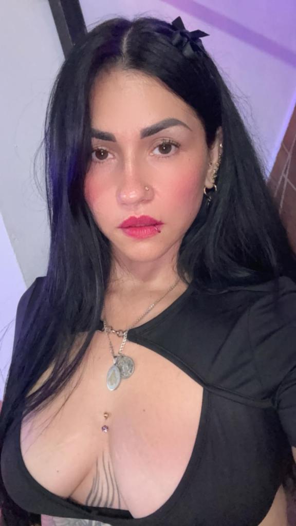 Chica busca chico en Tenerife: 