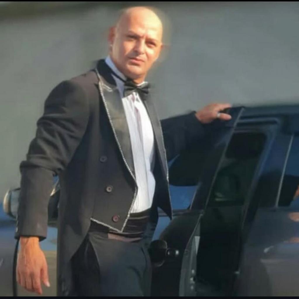 Chico busca chica en Pontevedra: 