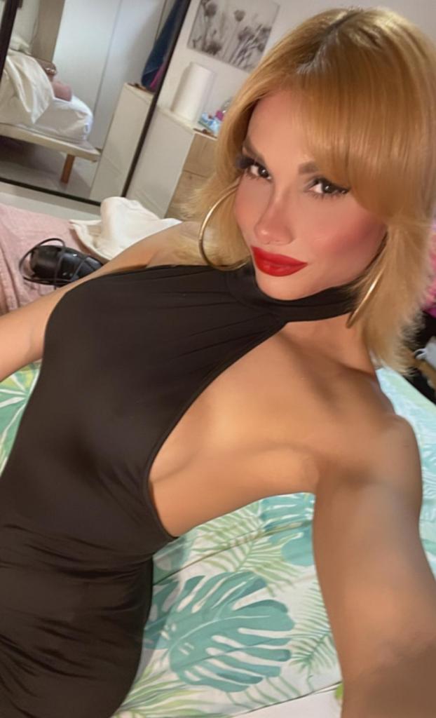 605404290: Transexual en Barcelona