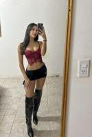 643420729: Chica busca chico en Barcelona