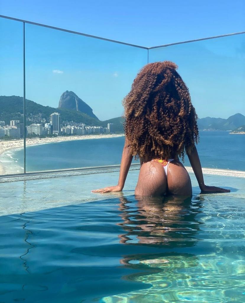 Chica busca chico en Melilla: 