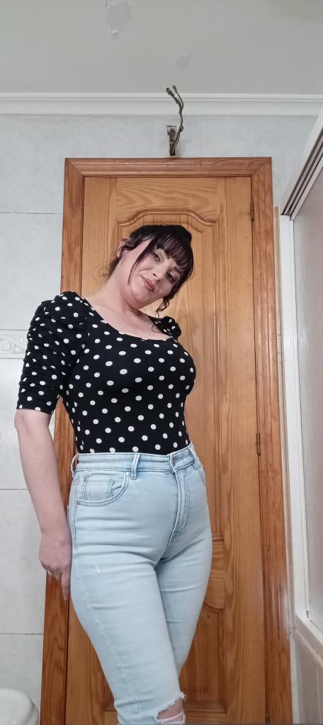 Chica busca chico en Alicante: 