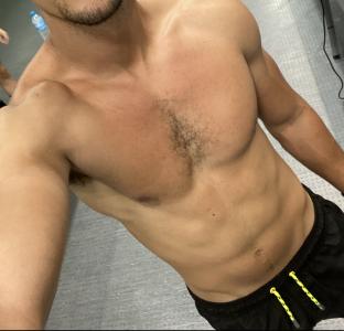 Chico busca chica en Las Palmas: 