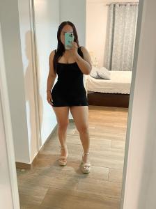 631901449: Chica busca chico en Málaga