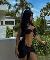 695499533: Chica busca chico en Madrid