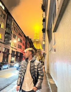 Chico busca chica en Las Palmas: 