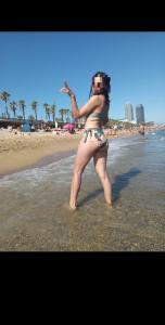 644600567: Chica busca chico en Barcelona