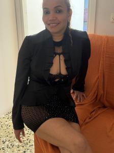 604192075: Chica busca chico en Ibiza