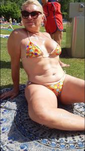 Chica busca chico en Granada: 