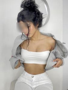 619180996: Chica busca chico en Málaga