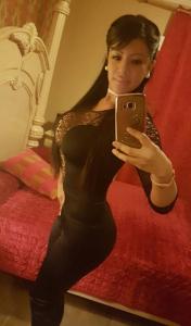 610841923: Chica busca chico en Málaga