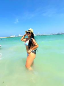 643700423: Chica busca chico en Huelva