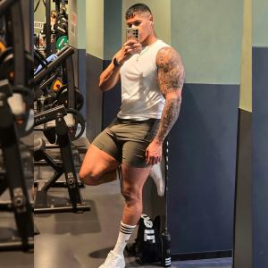 Chico busca chica en Valencia: 