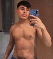 631232992: Chico busca chica en Barcelona