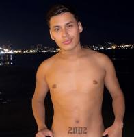 631232992: Chico busca chica en Barcelona