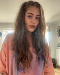 Chica busca chico en Asturias: 