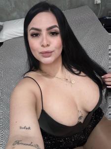 664489169: Chica busca chico en Ceuta