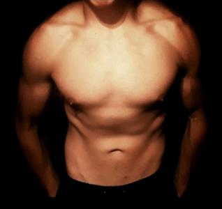 627341458: Chico busca chica en La Coruña