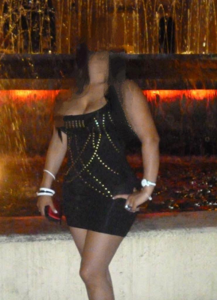 Chica busca chico en Almería: 