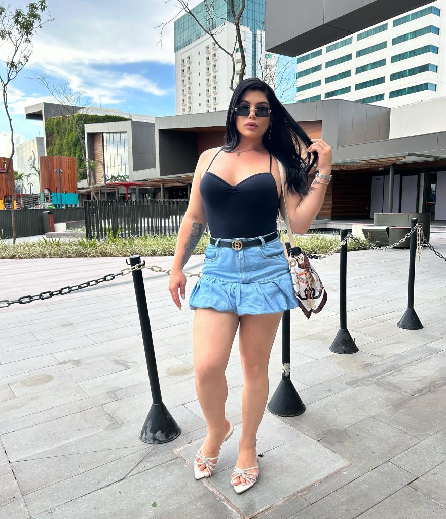 742041556: Transexual en Pontevedra