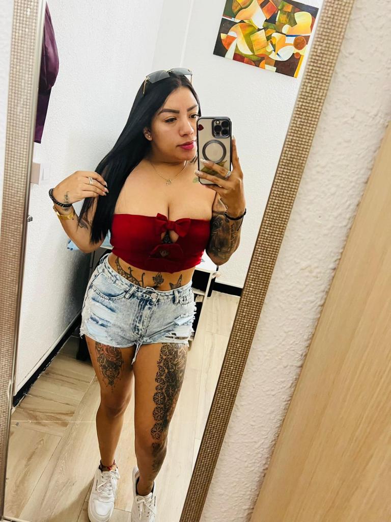 685021286: Chica busca chico en Valencia