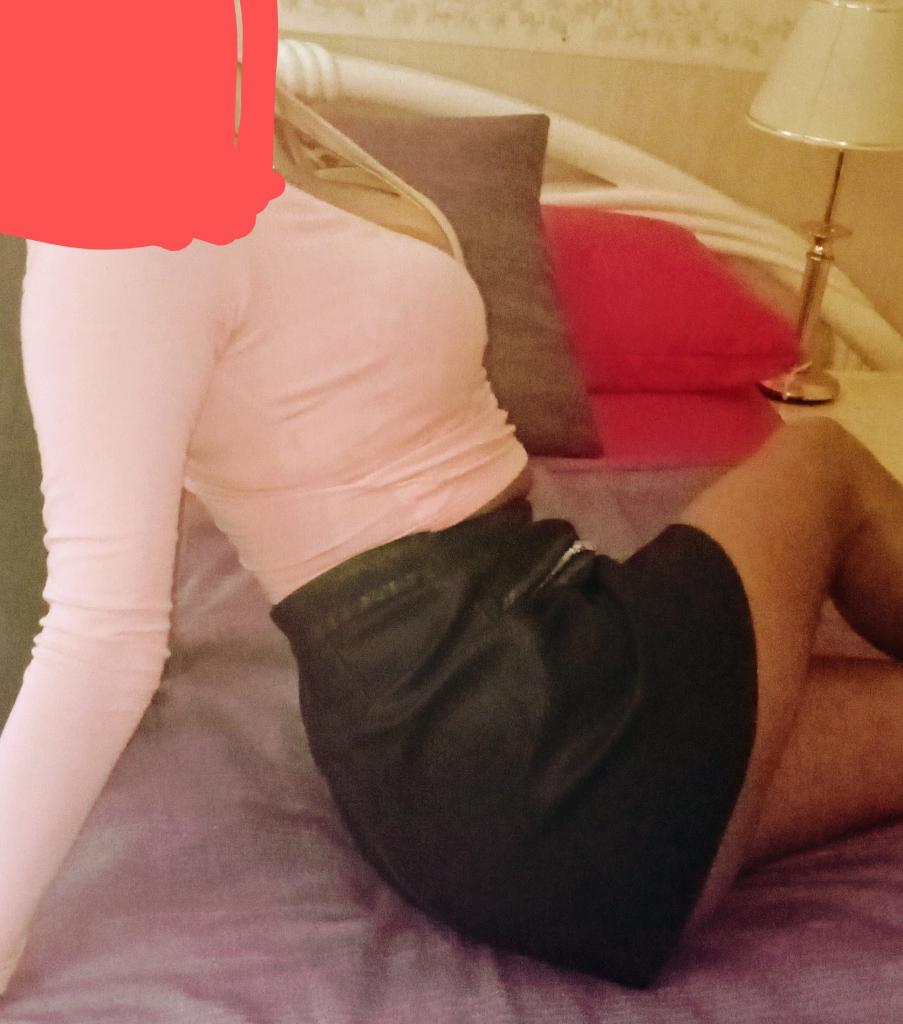 Chica busca chico en Cádiz: 