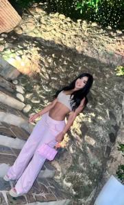 695091560: Chica busca chico en Madrid