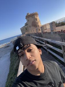 600329064: Chico busca chica en Valencia