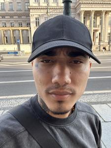 610924347: Chico busca chica en Madrid