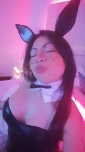 663822834: Chica busca chico en Madrid