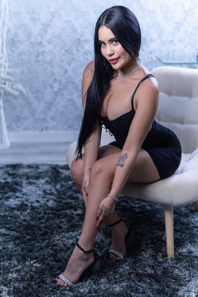 Chica busca chico en Cádiz: 