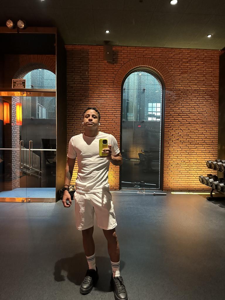 Chico busca chica en Vizcaya: 