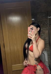 637840317: Chica busca chico en Cádiz