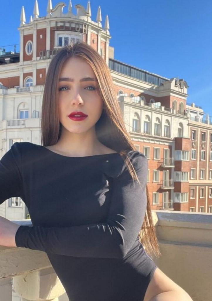 Chica busca chico en Madrid: Chica busca chico