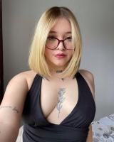 671143893: Chica busca chico en Madrid