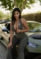 612235963: Chica busca chico en Ibiza