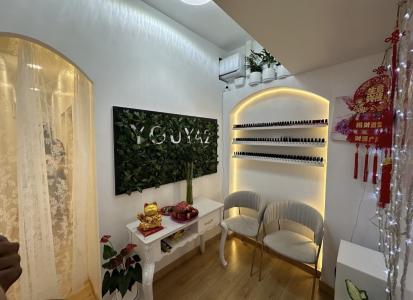 Chica busca chico en Barcelona: 