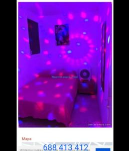 688413412: Chica busca chico en Barcelona