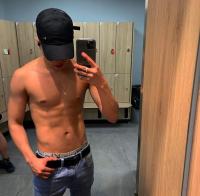 627387821: Chico busca chica en Valencia