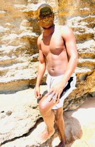 Chico busca chica en Sevilla: 