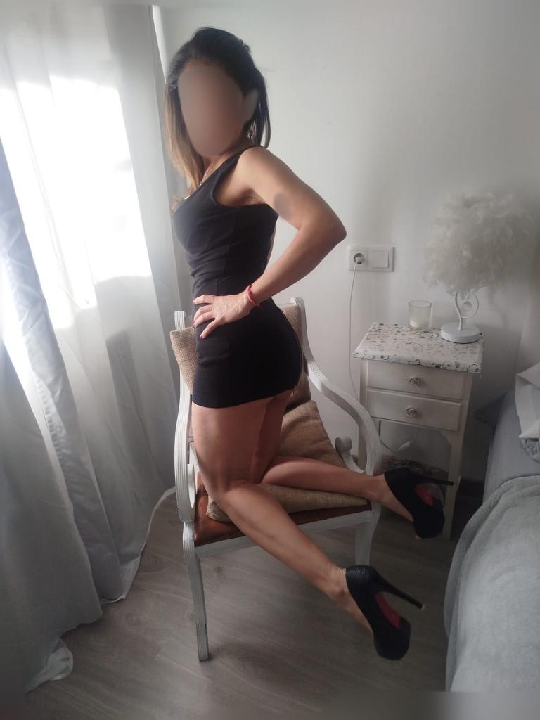 610745371: Chica busca chico en Zaragoza