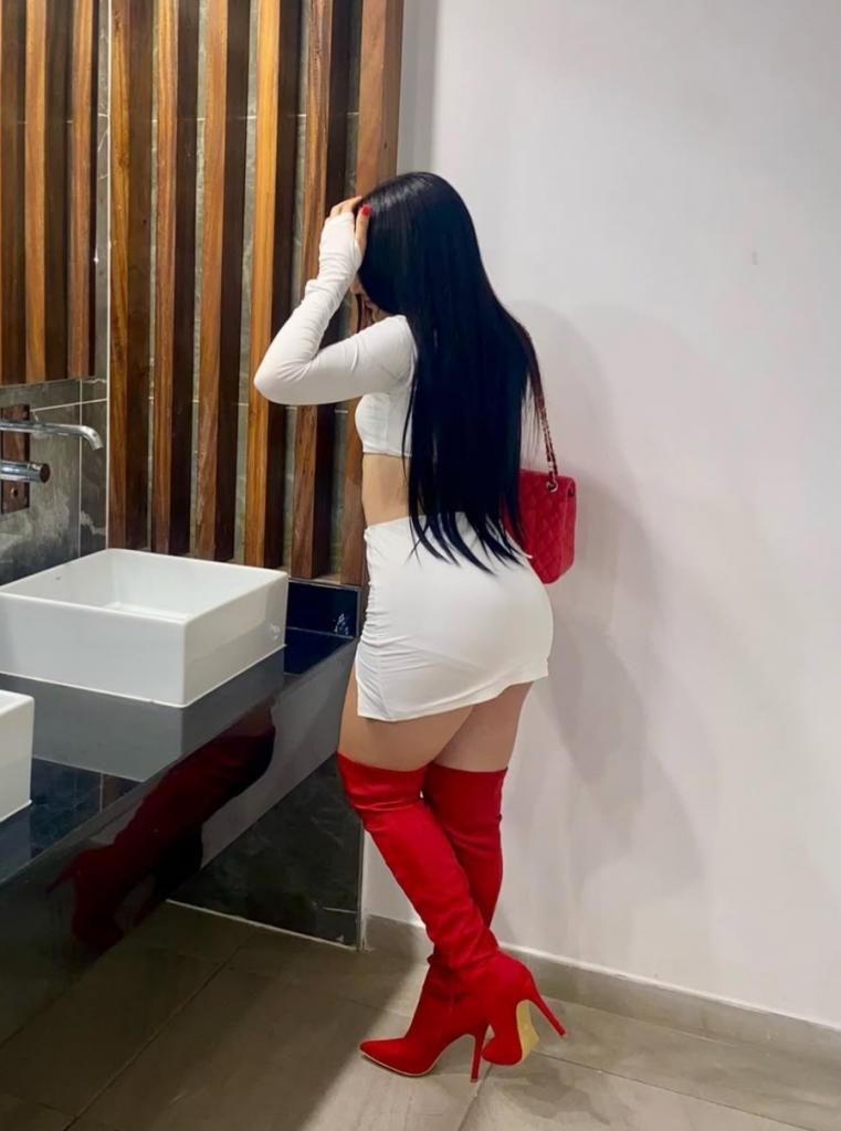 Chica busca chico en Barcelona: 