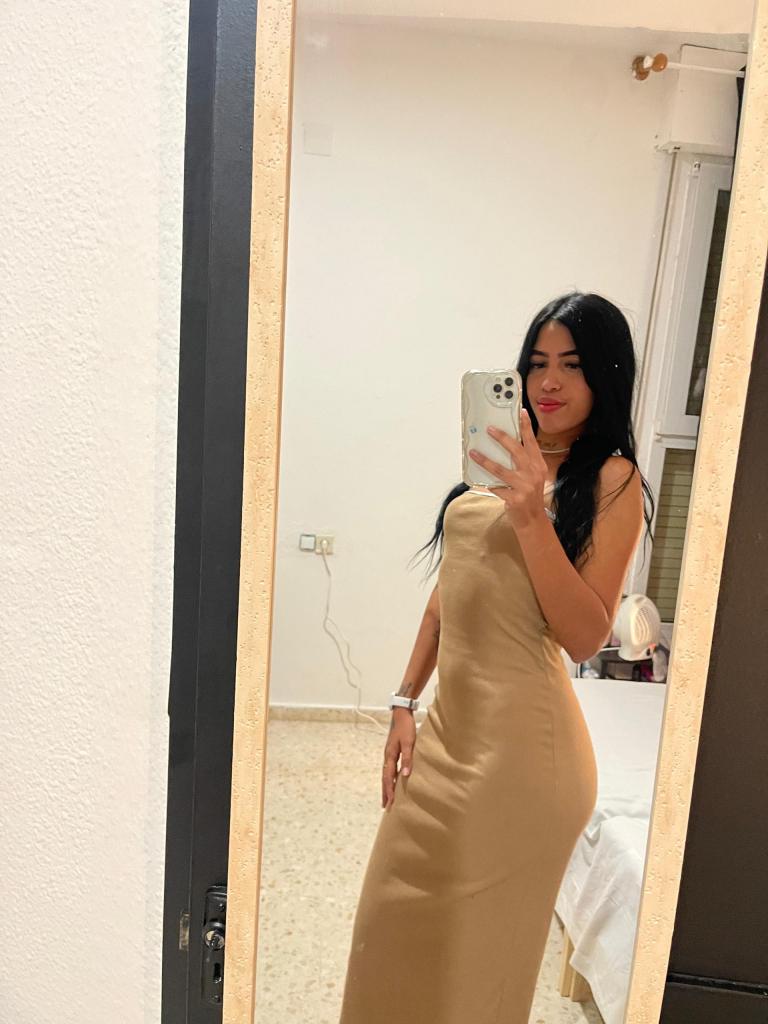 Chica busca chico en Huelva: 